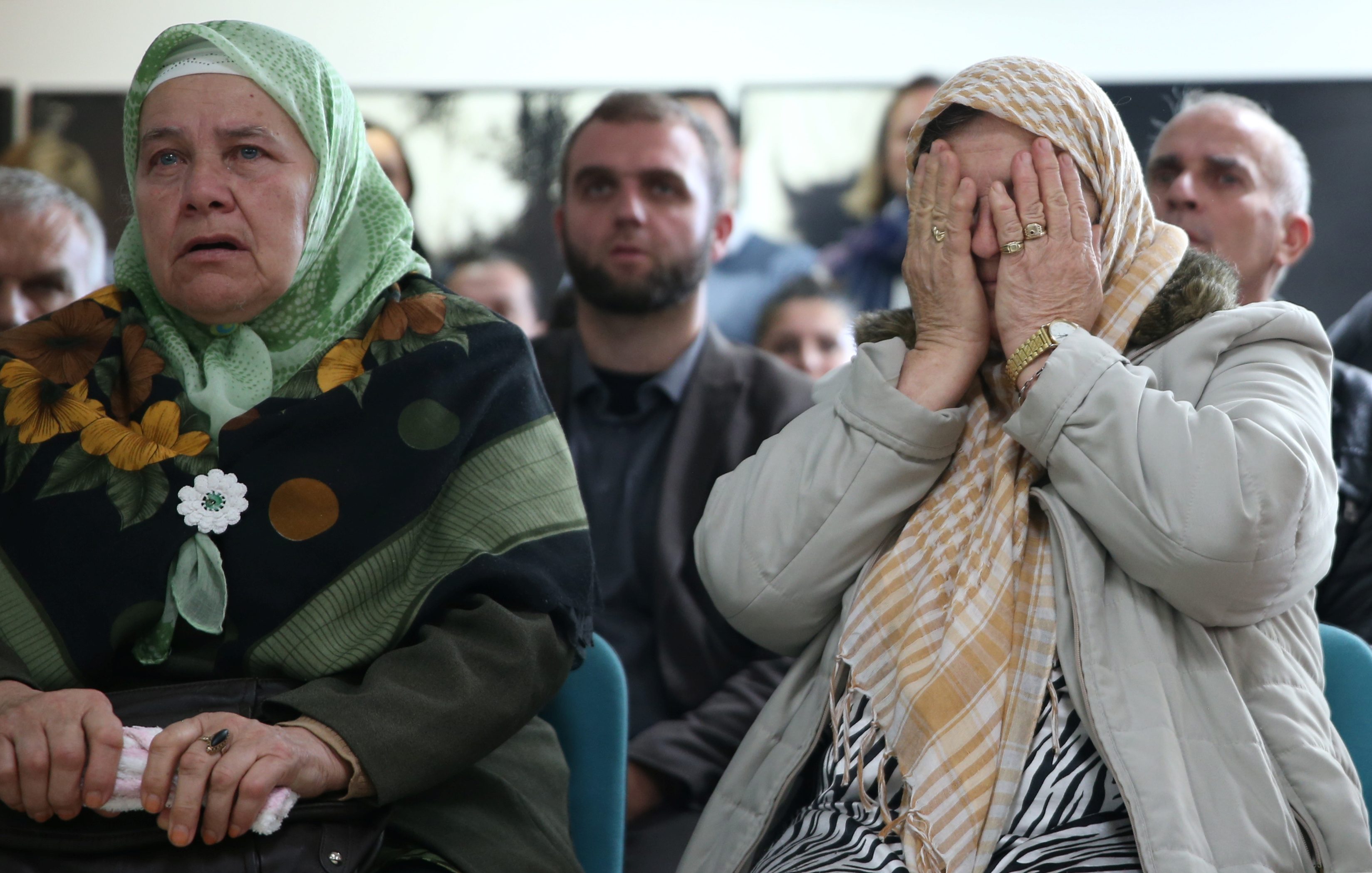 تخيل أن أسامة بن لادن أصبح عمدة نيويورك؟ هذا السيناريو الخيالي يجري فعلاً مع المسلمين في البوسنة