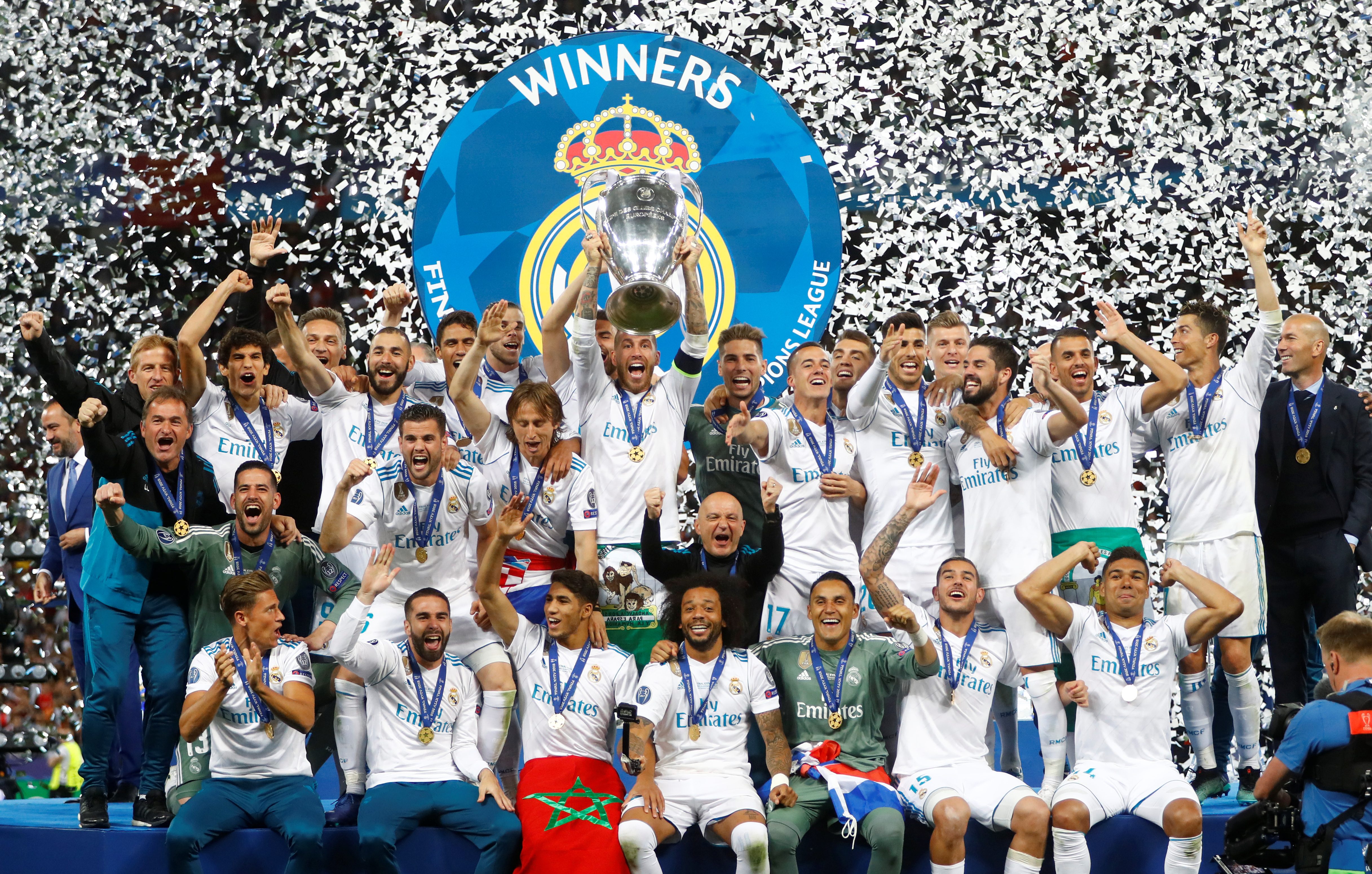 زيدان “المعجزة” يقود ريال مدريد للفوز بلقب دوري أبطال أوروبا للمرة الثالثة على التوالي