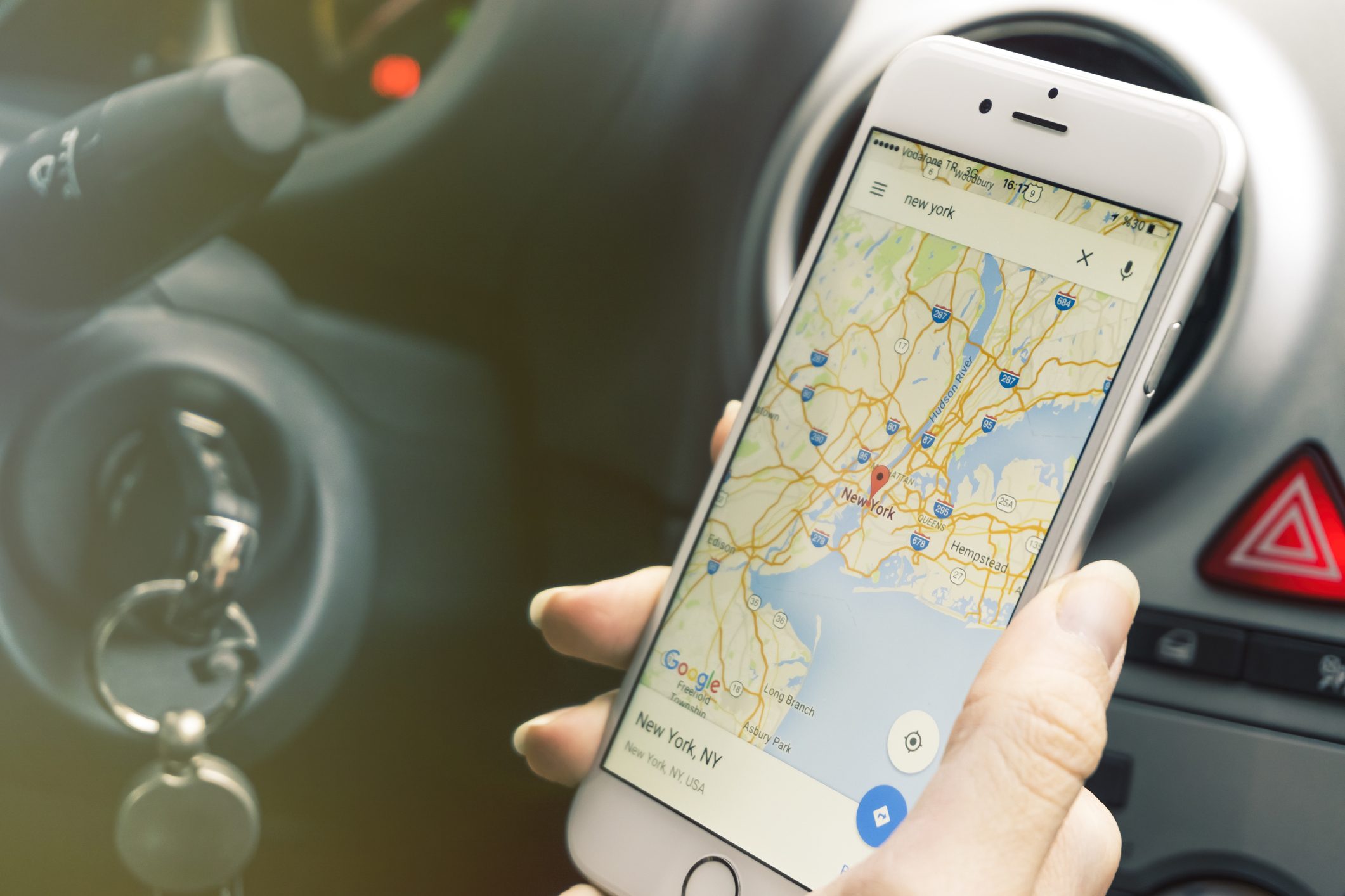 إنقاذ فتاة من الزواج القسري بمساعدة تطبيق Find My iPhone