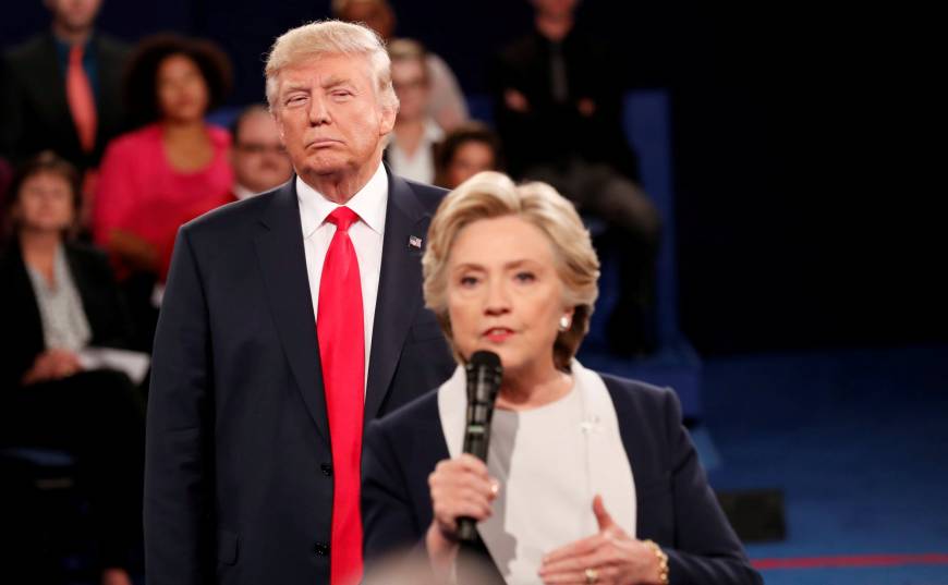كيف وجد الـFBI نفسه وسط “إعصار جامح”.. The New York Times تكشف الأصول السرية لزلزال قدم من موسكو إلى لندن ثم واشنطن