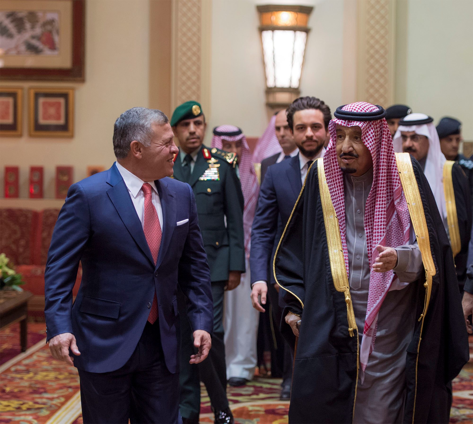 السعودية تعهَّدت بمساعدة الأردن، لكن لماذا أوقفت مساعداتها لأكثر من عام؟.. Bloomberg الأميركية: الرياض عاقبت عمّان