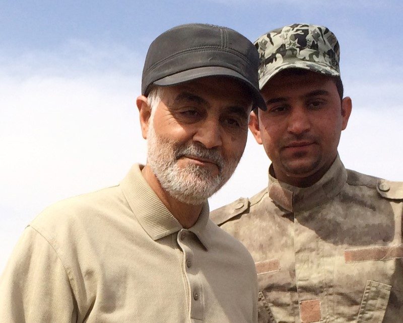 بعد قاسم سليماني يحل نجل خامنئي في العراق.. تفاصيل مخطط الإيرانيين للضغط على الصدر وإعادة الحياة للتحالف الشيعي
