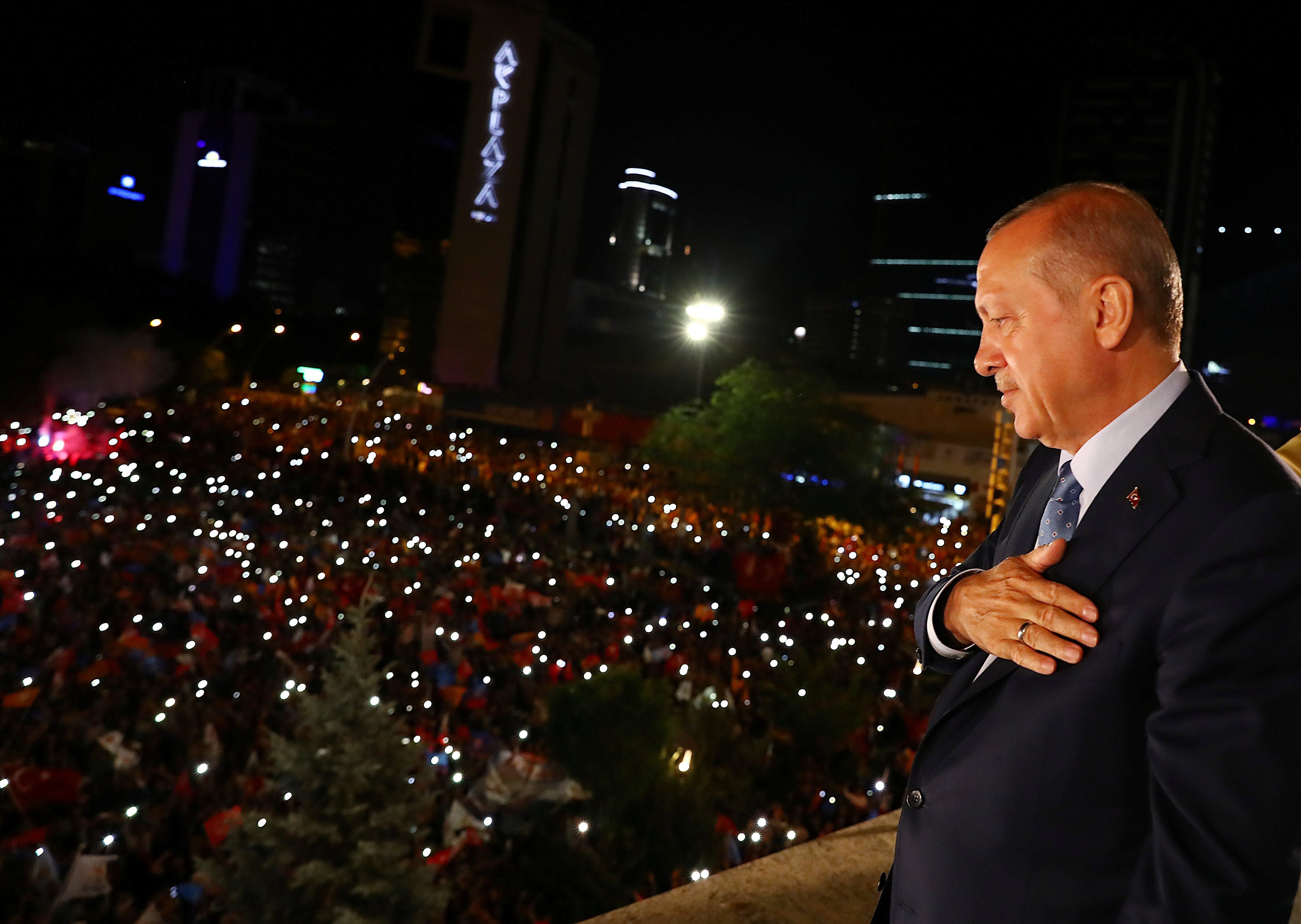 أميركا استقبلت النتيجة بفتور وترمب لم يهنئه.. ماذا طلبت واشنطن من أردوغان عقب فوزه بفترة رئاسية جديدة؟