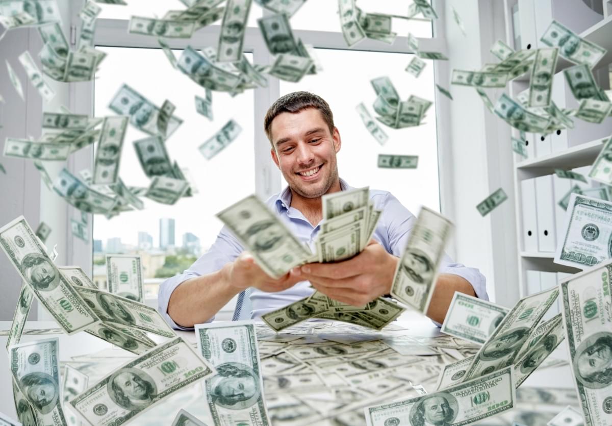 المال يصنع السعادة
