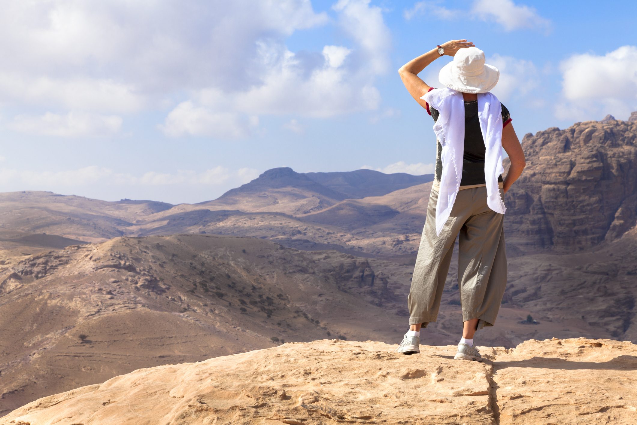 الطريق إلى البتراء