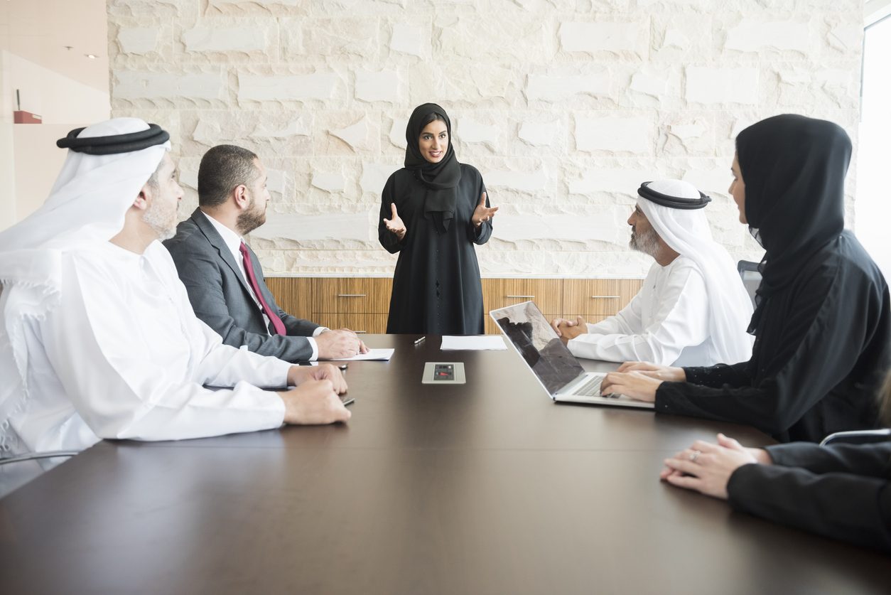«صغيرة وحشوة ولا إمكانيات لديكِ» .. كيف استطعت مواجهة المجتمع وترشحت للانتخابات النيابية