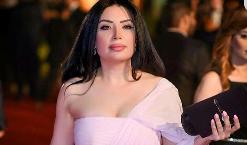 فيديو: الممثلة المصرية عبير صبري بالنقاب وهنادي مهنا بالحجاب في "ليلة العيد"