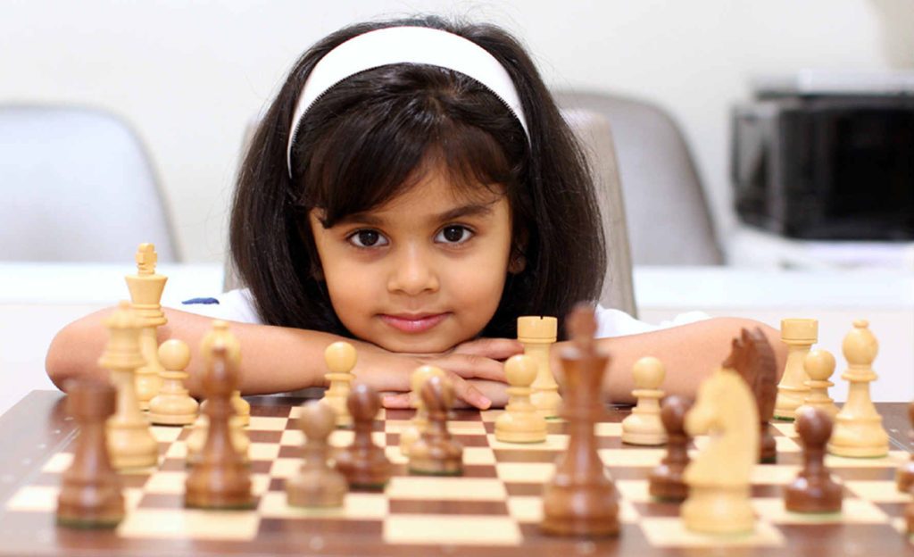 مع بداية الدراسة.. أبناؤك يلعبون الشطرنج كبرنامج تعليمي بالمدارس