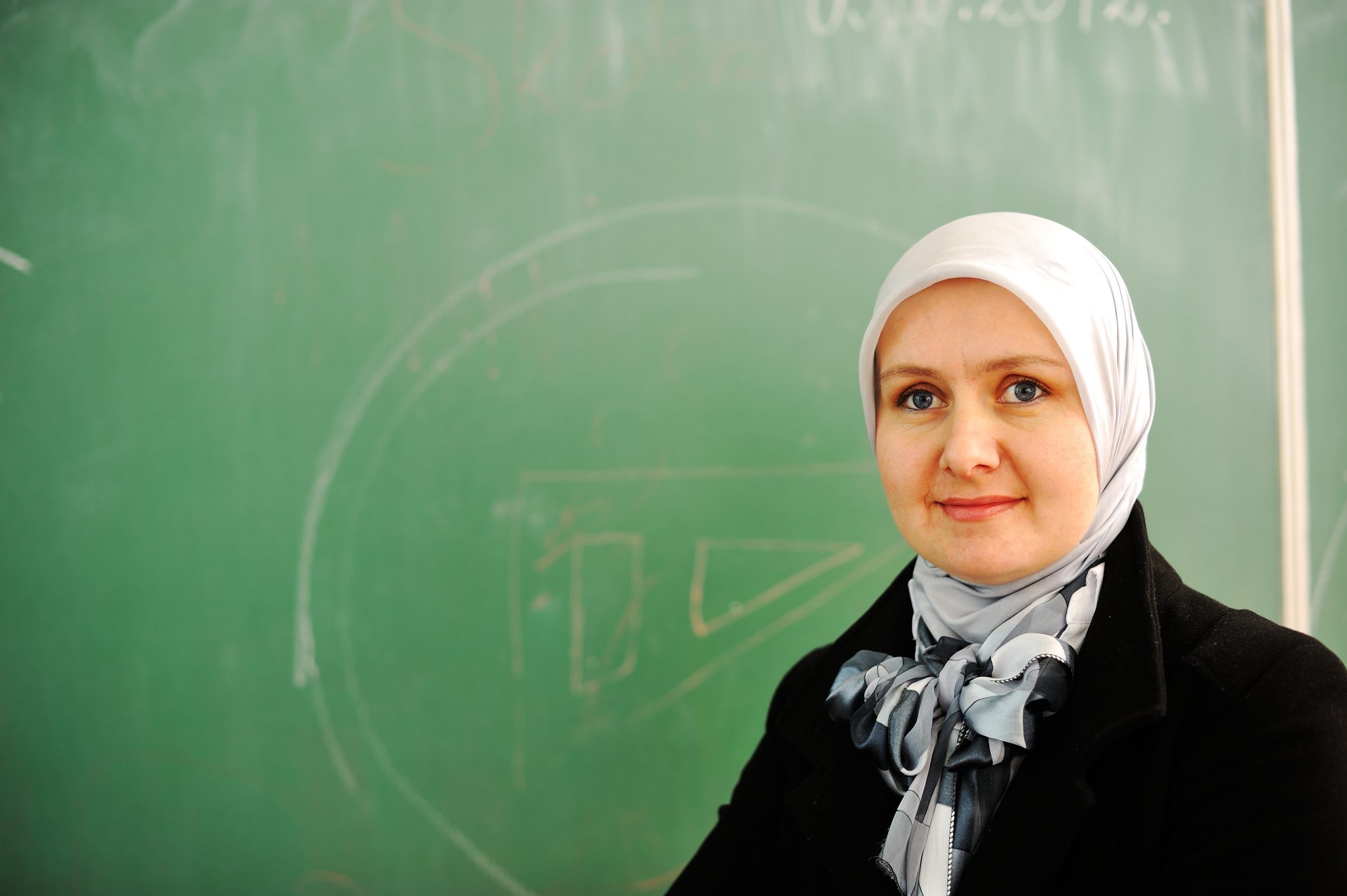 رسالة إلى المُعلمة صباح: المُعلم القديم ليس شريراً كما تقولين