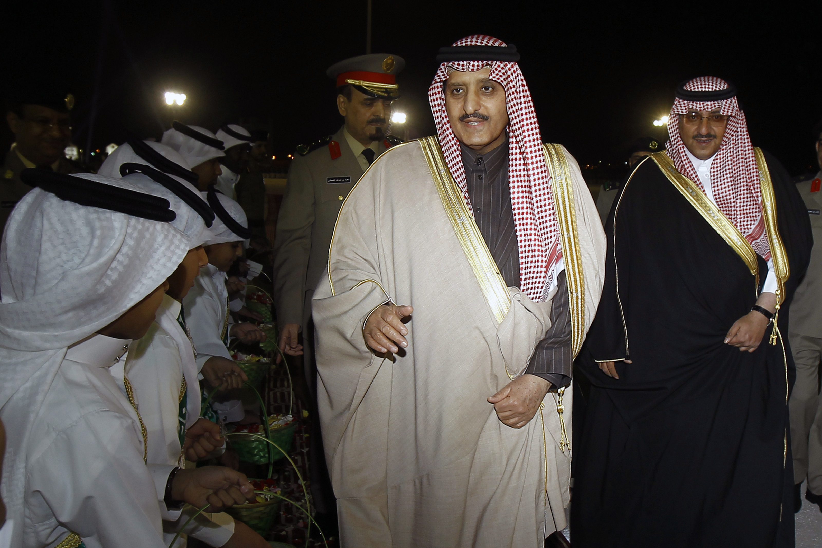 هل يعيد الملك سلمان الاعتبار لعلماء الدين