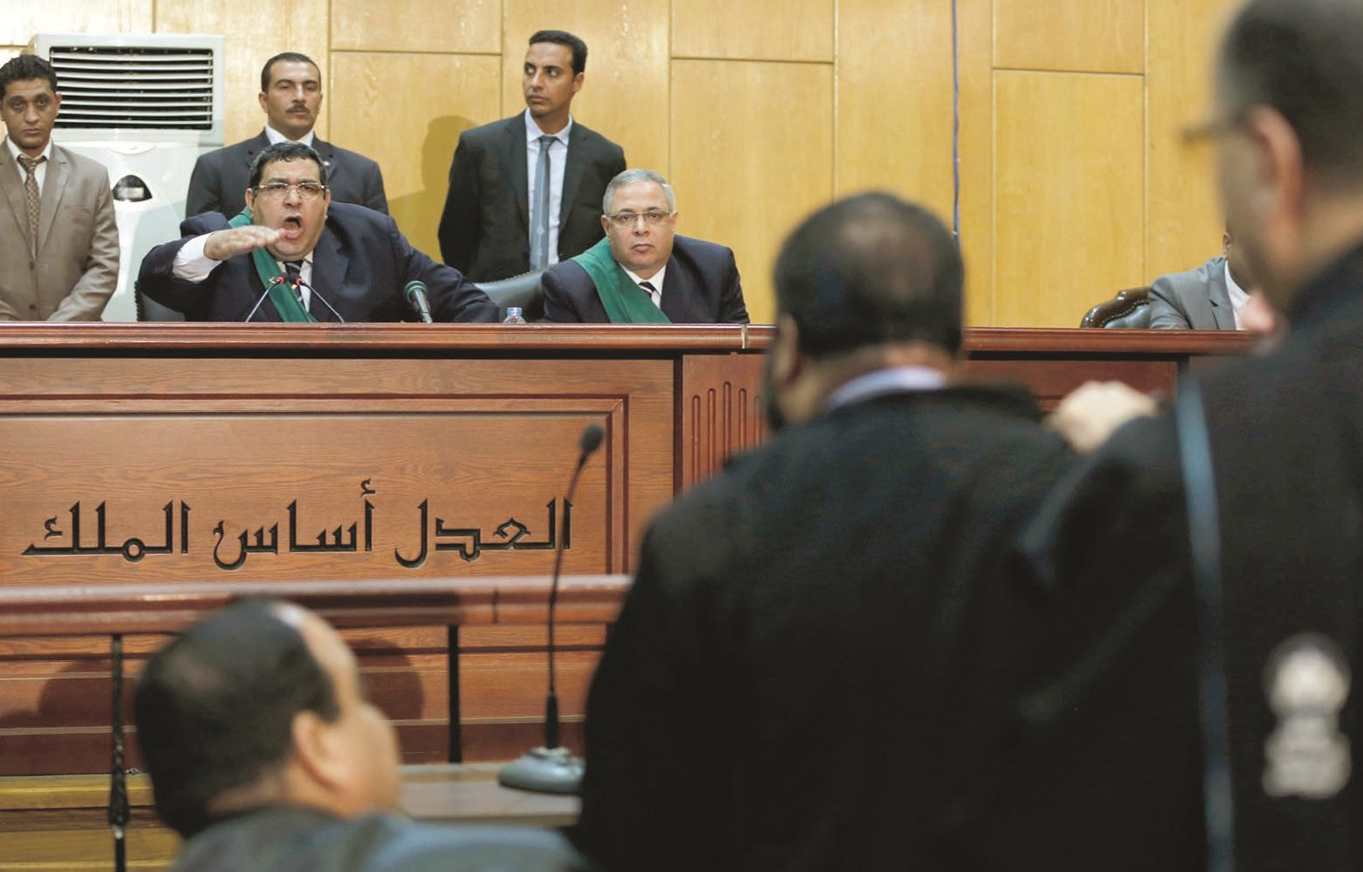 السترات الحمراء في مصر