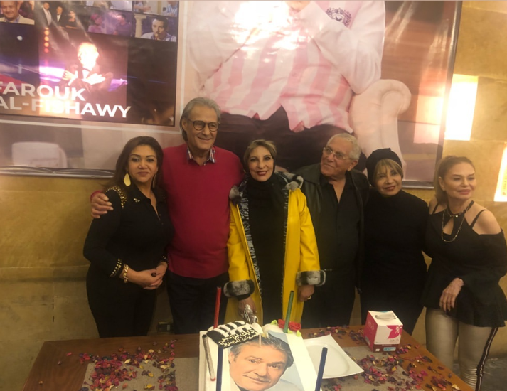 بعد أزمة الحجاب.. الفنانة شهيرة ترقص في عيد ميلاد فاروق الفيشاوي (فيديو)