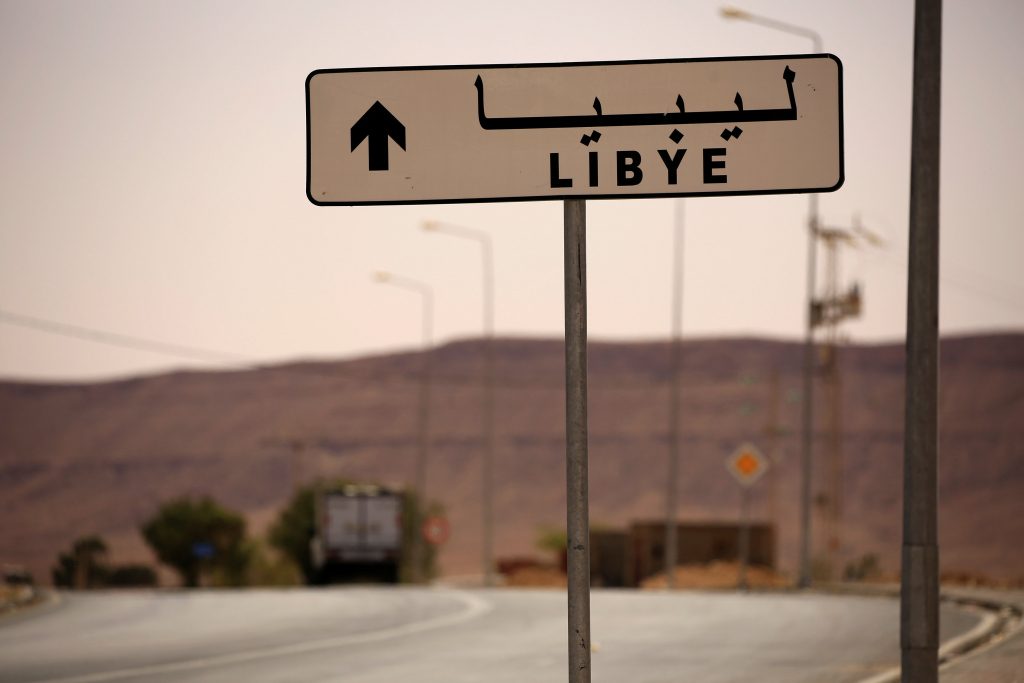 ليبيا تونس