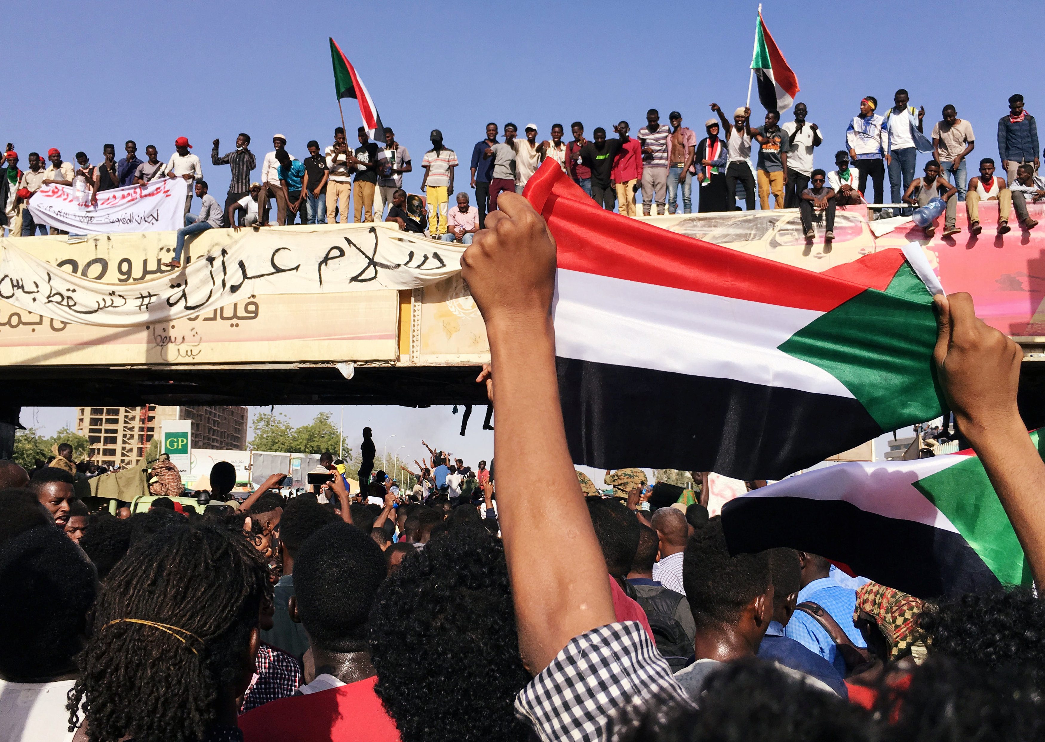 تجمّع المهنيين السودانيين يرفض بيان "الطمأنة" من المجلس العسكري