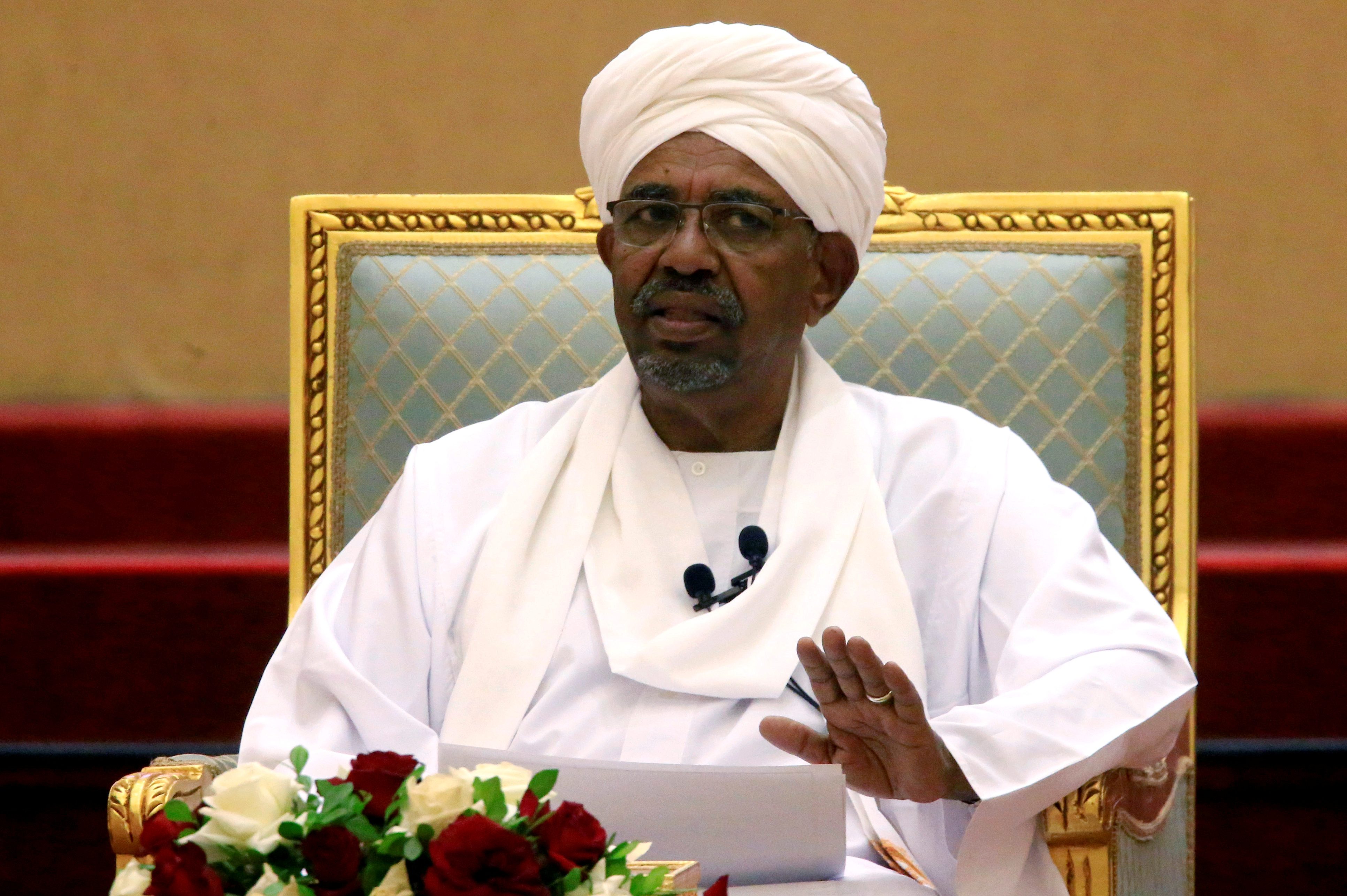 قال إيهاب عثمان، رئيس مجلس الأعمال الأمريكي السوداني، إنه من الضروري أن تواصل الولايات المتحدة وحليفتاها، بريطانيا وفرنسا، الضغط على الجيش