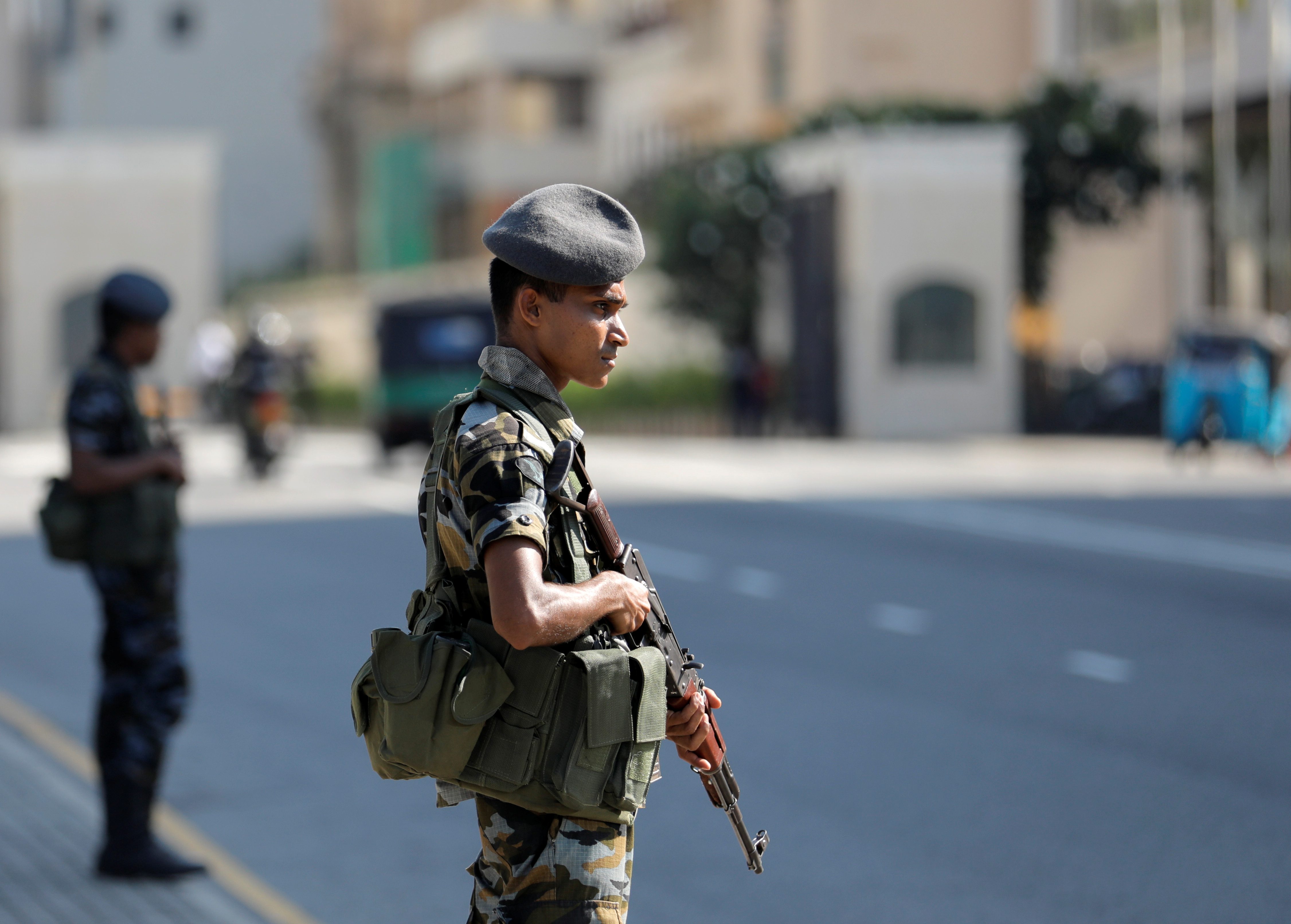 وكأنهم أرادوا تفجير العاصمة.. العثور على 87 جهاز تفجير بموقف الحافلات الرئيسي بسريلانكا