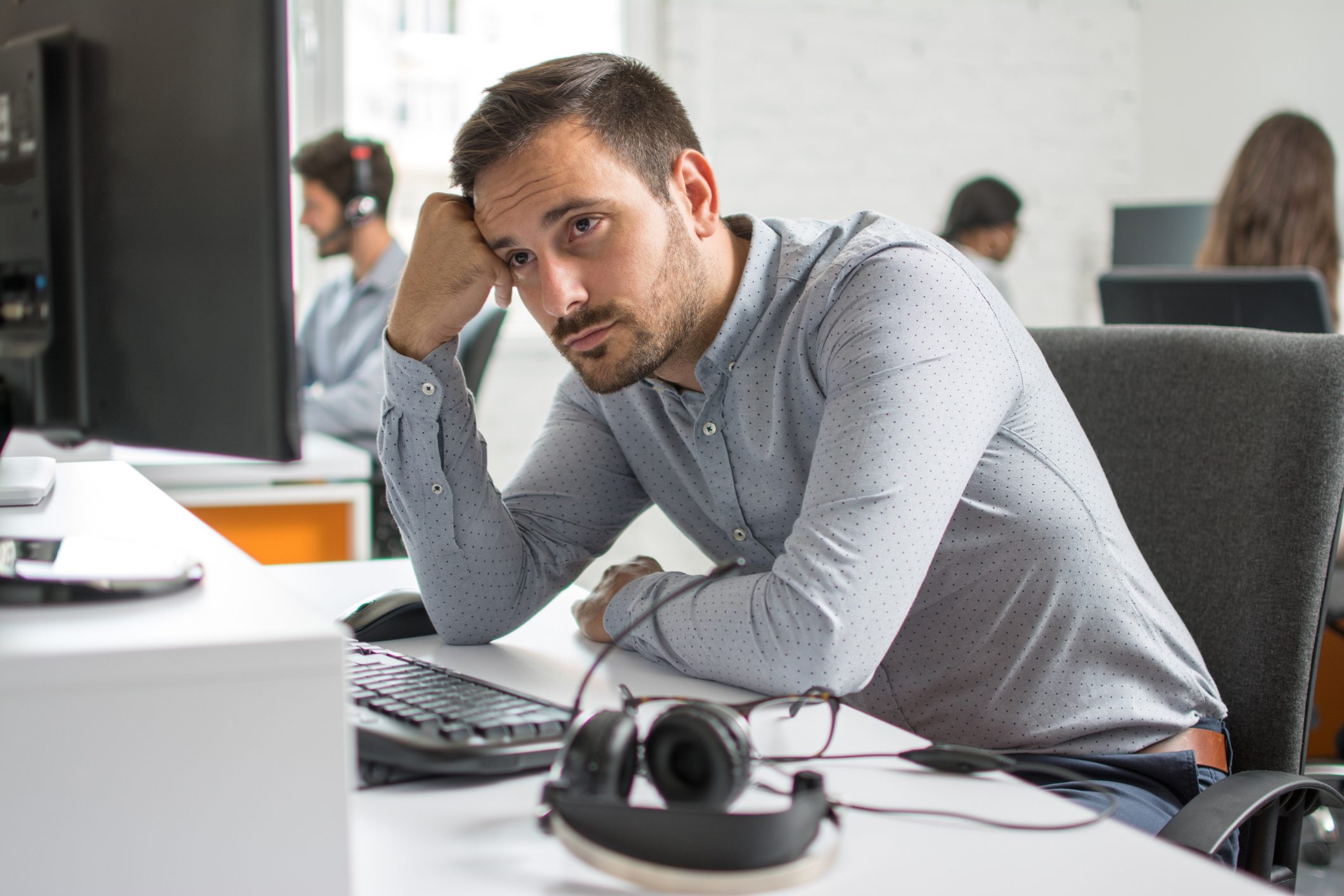 لا تسأل بعد الآن كيف أصبح سعيداً دون تغيير بعض المعتقدات الخاطئة!