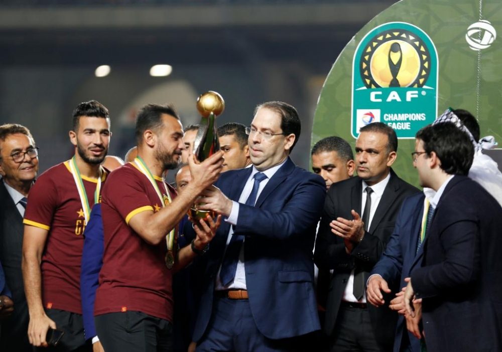 يوسف الشاهد يهاجم قرار الكاف