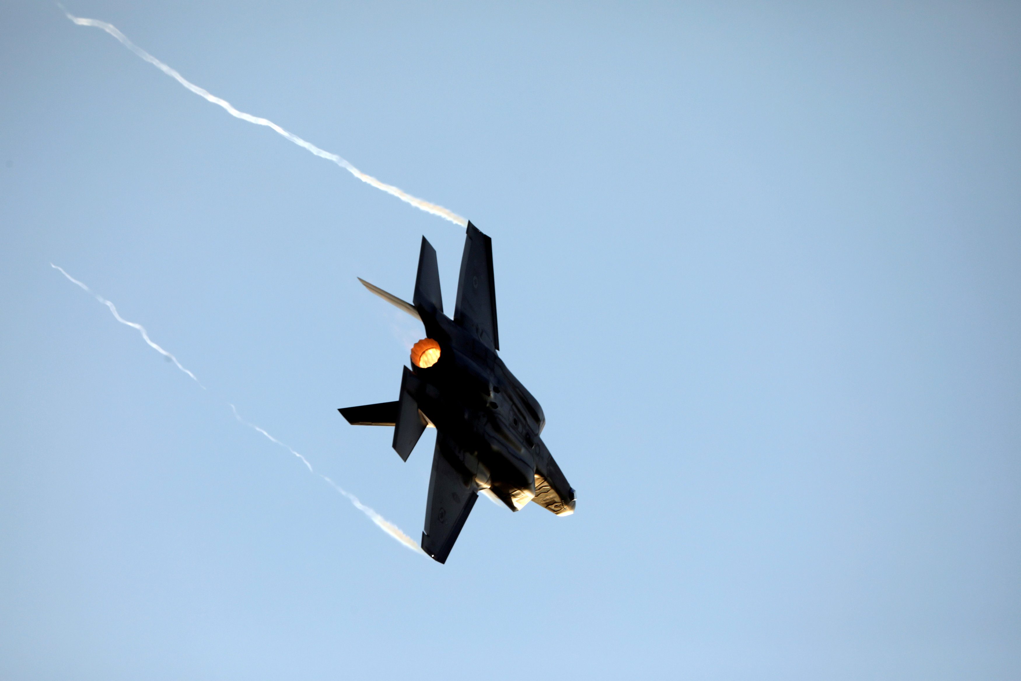 إسرائيل سعيدة بتعثُّر صفقة F-35 بين تركيا وأمريكا.. كيف ستستفيد عسكرياً من الأزمة؟