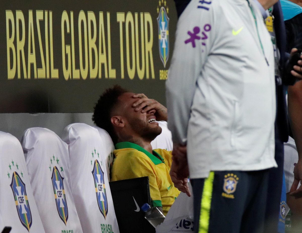 رئيس البرازيل يتمنى احتضانه.. نيمار يغيب عن كوبا أمريكا وظهور دليل جديد ضده في قضية الاغتصاب