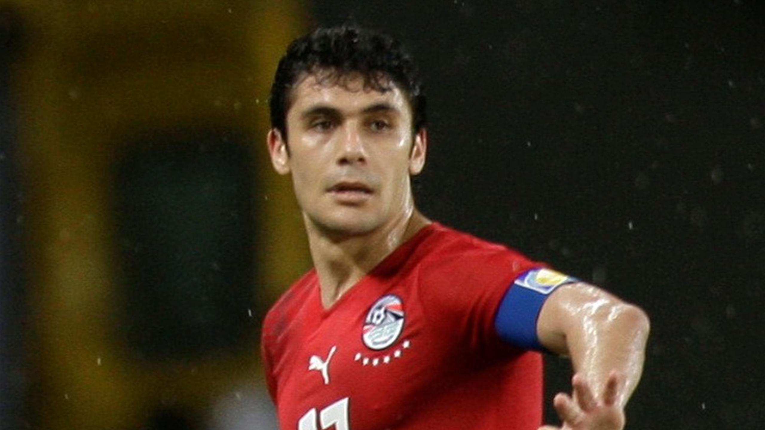 الأفضل عربياً حتى الآن.. عميد لاعبي العالم: منتخب الجزائر الحالي يذكِّرني بفراعنة 2008