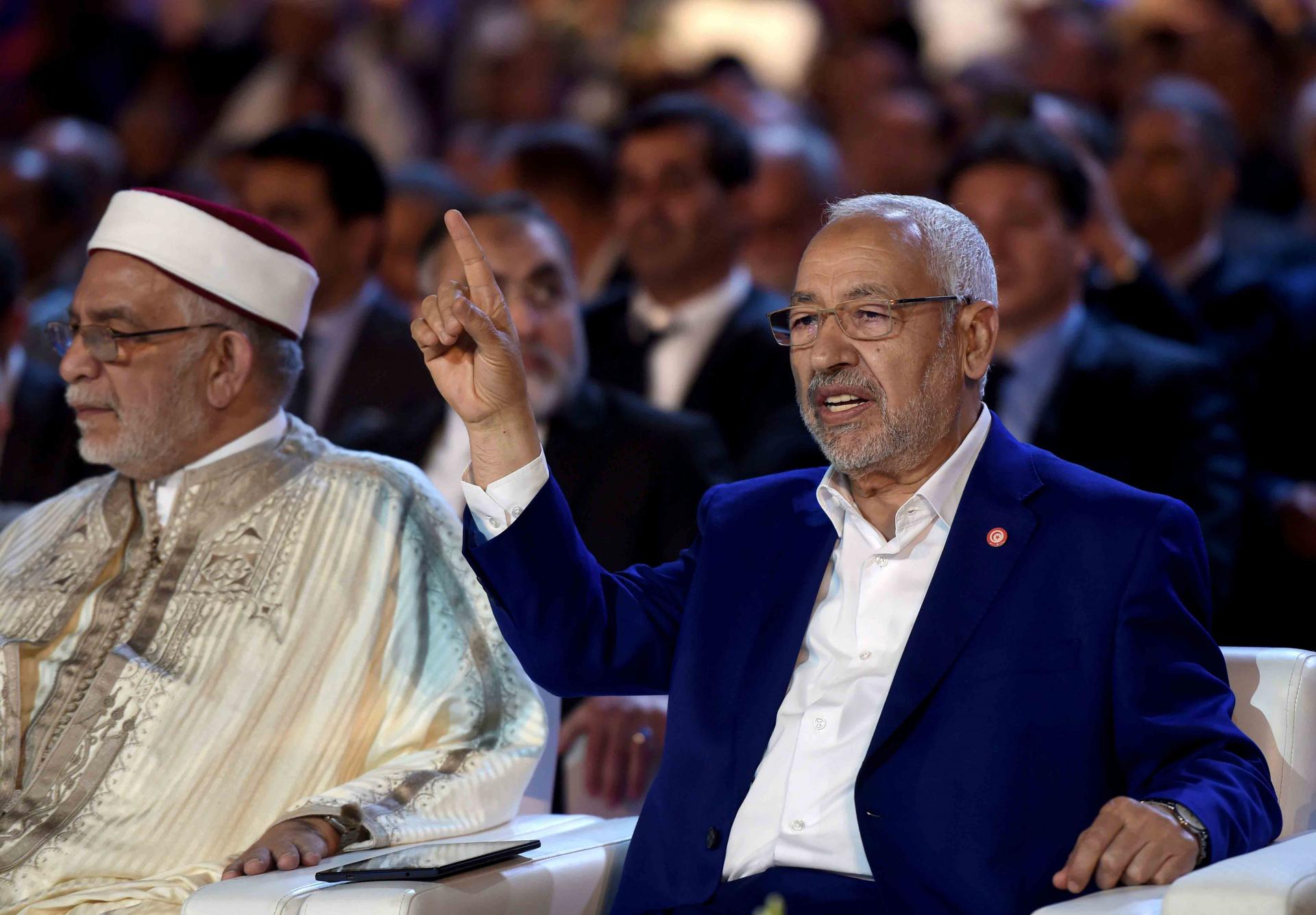 “النهضة” في سباق الرئاسيات.. مغامرة أم انعتاق؟