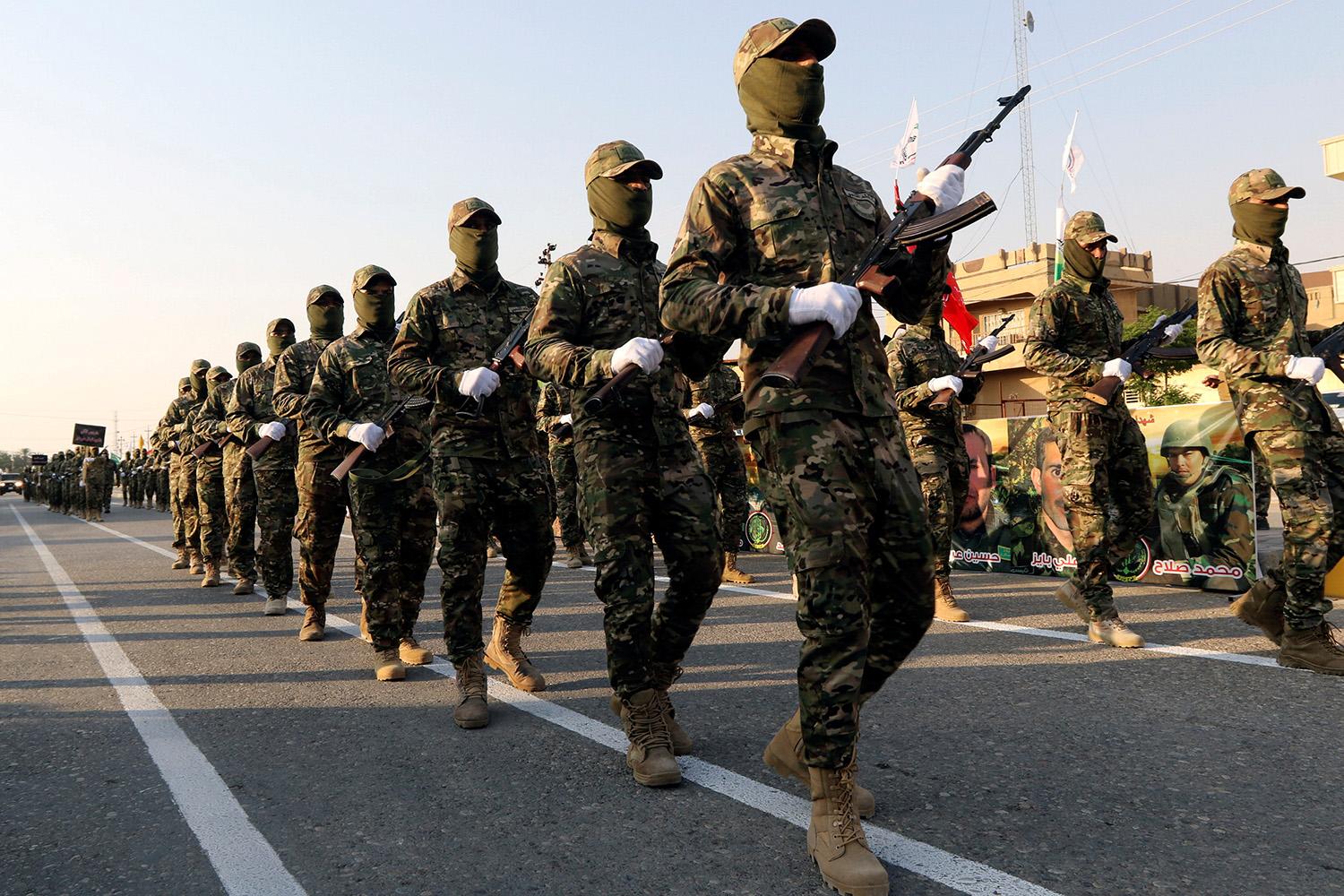 طيران مجهول يقصف موقعاً للحشد الشعبي في مطار بالعراق