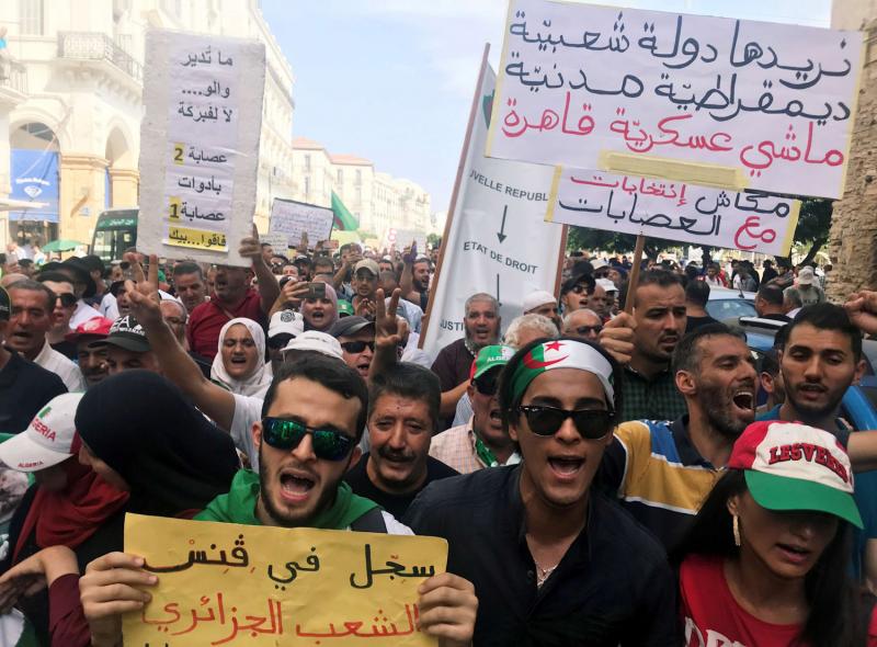 تزوير استباقي.. تعرف على المرشحين للانتخابات الجزائرية، ولماذا تزايدت الشكوك حول نزاهتها
