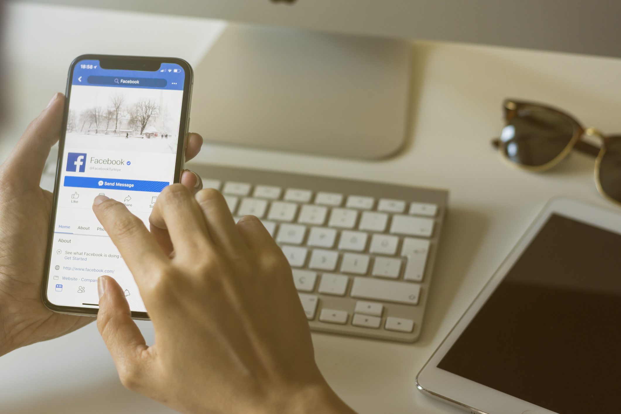 فيسبوك تتيح لك الآن إيقاف نقاط الإشعارات في تطبيق الهاتف بخطوات بسيطة