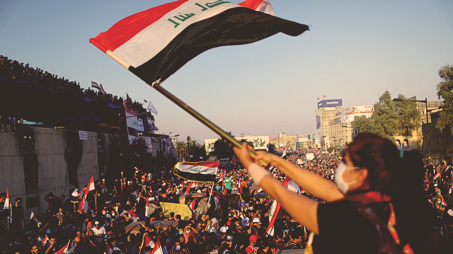 شريان الحياة الاقتصادي لها.. إليك الأسباب التي ستجعل إيران تقاتل بضراوة قبل أن تنسحب من العراق