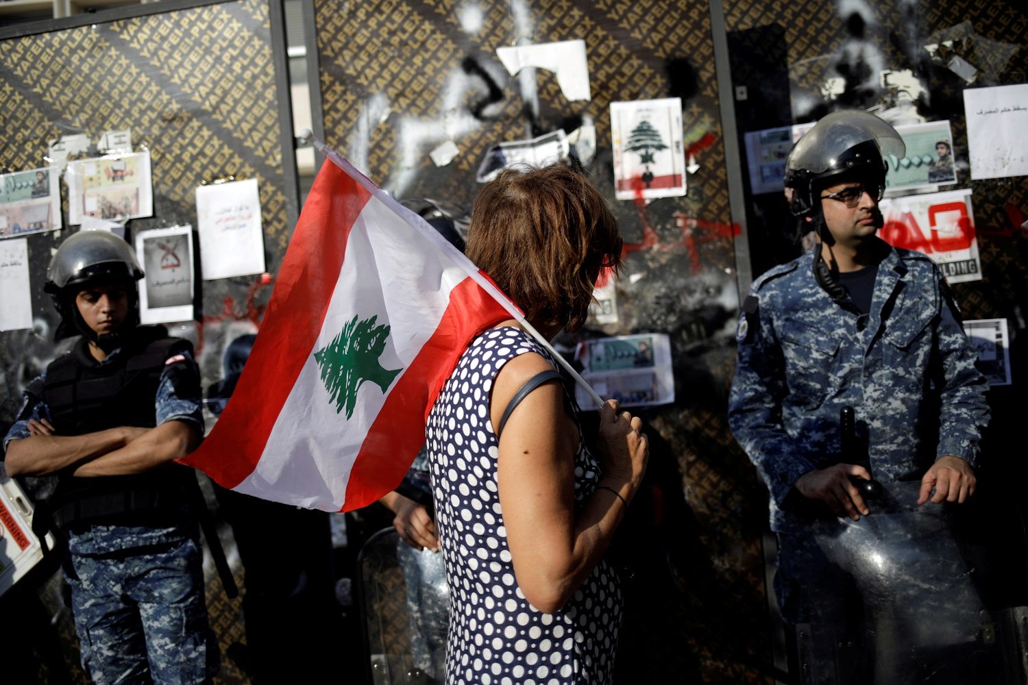 واشنطن تفرج عن مساعدات بـ105 ملايين دولار للبنان.. علقتها فجأة بعد استقالة الحريري