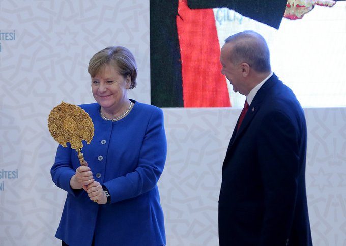 رجب طيب أردوغان مع أنجيلا ميركل