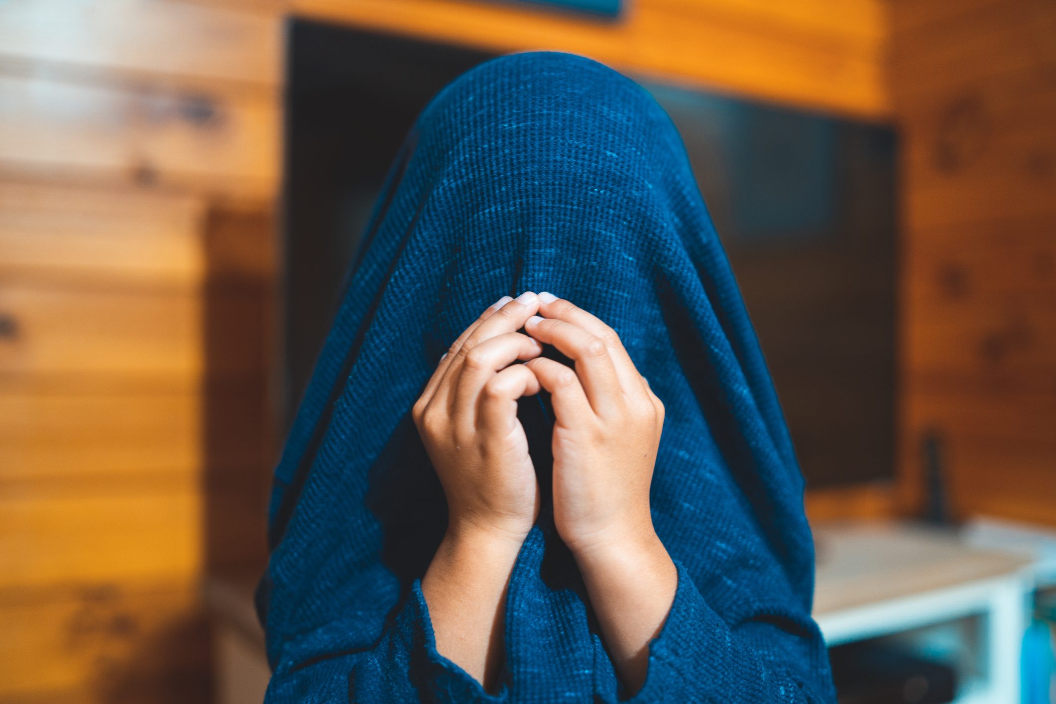 لماذا تختلف شخصيات الناس.. وهل هي ثابتة أم يمكن تعديلها؟