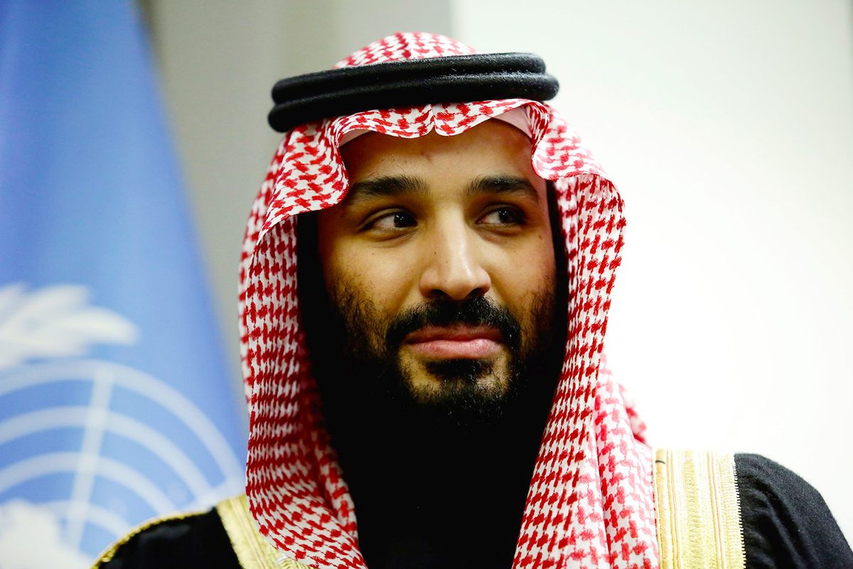 عام مليء بالمواجهات لولي العهد.. بلومبيرغ: جهود ترميم سمعة السعودية قد تُنسف إذا ثبت اختراق هاتف بيزوس