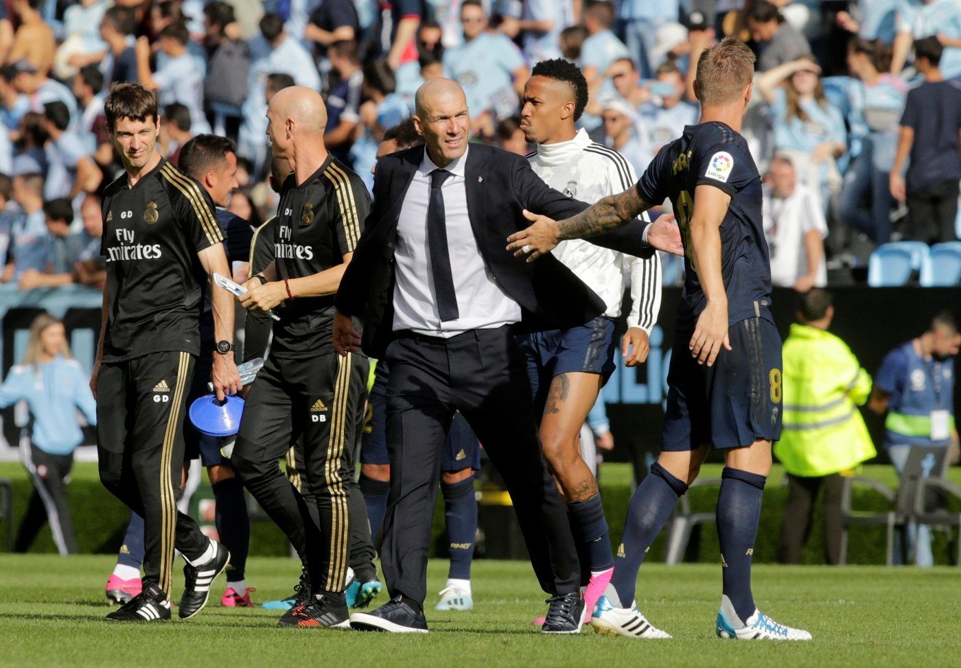 مهاجمو ريال مدريد لم يسجلوا في 2020.. زيدان لن يغير أسلوب لعب الميرينغي رغم الانتقادات المستمرة