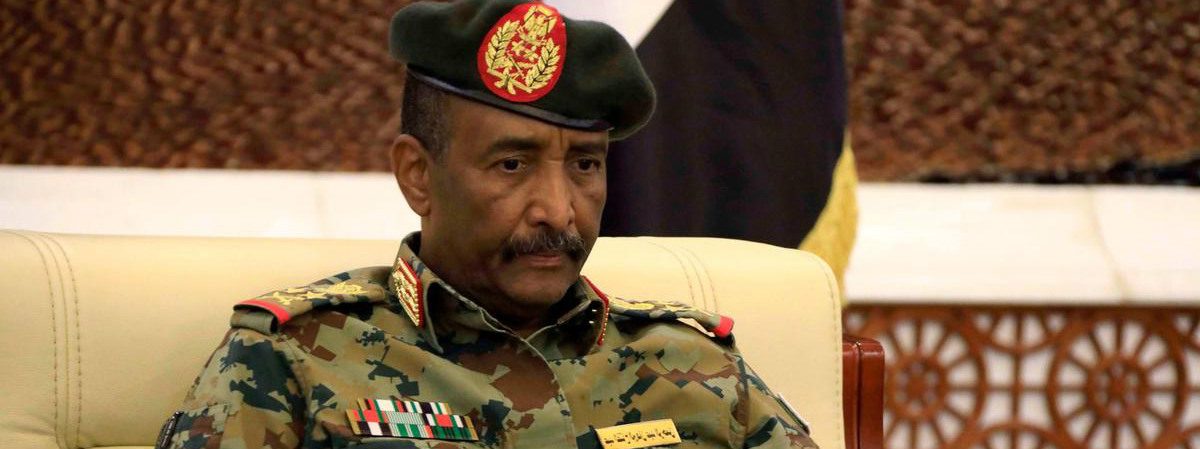 اتفقا على تطبيع العلاقات.. مسؤول إسرائيلي: نتنياهو اجتمع مع رئيس السيادي السوداني في أوغندا
