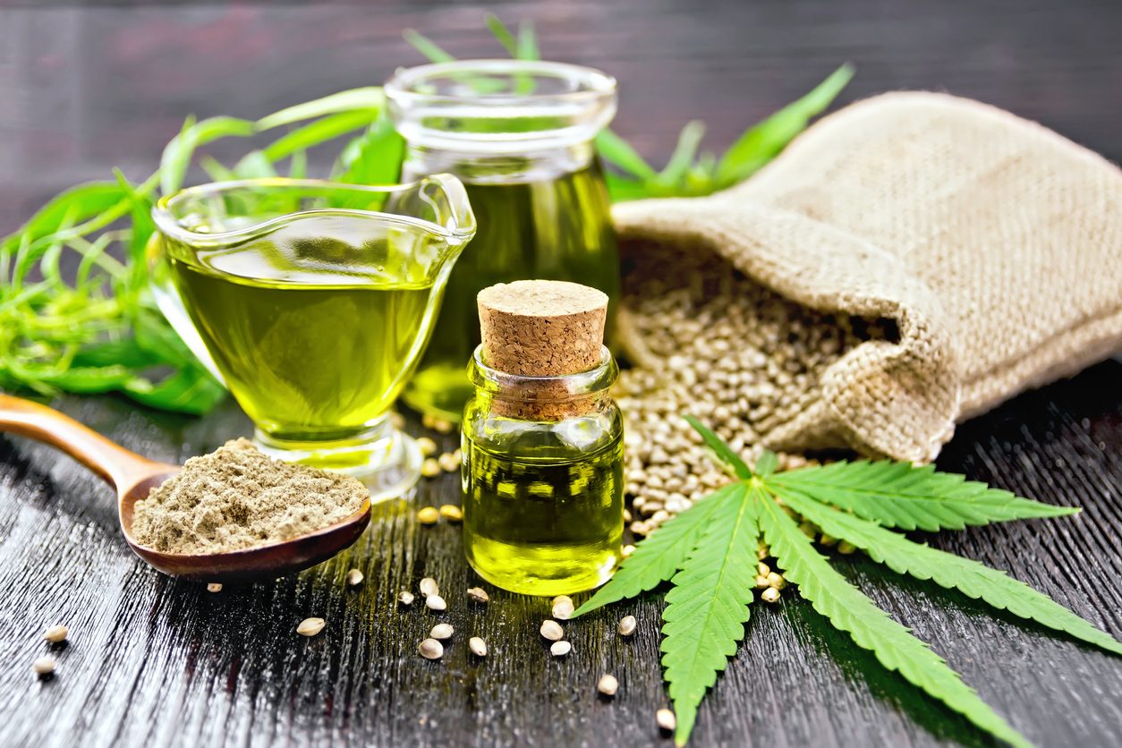 زيت القنب وزيت بذور القنب وفوائدهما العديدة للبشرة