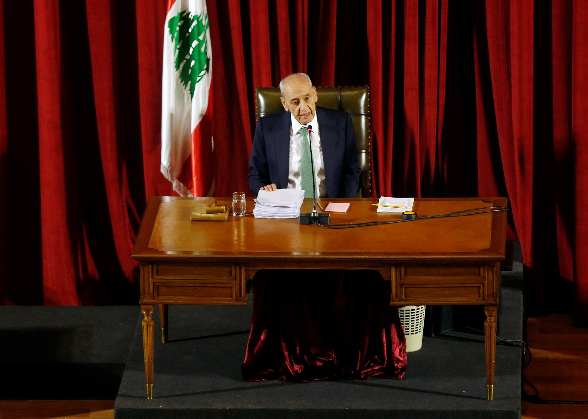 أول دولة عربية تُقر زراعة الحشيش.. برلمان لبنان يوافق على تشريع أثار انقساماً بالآراء