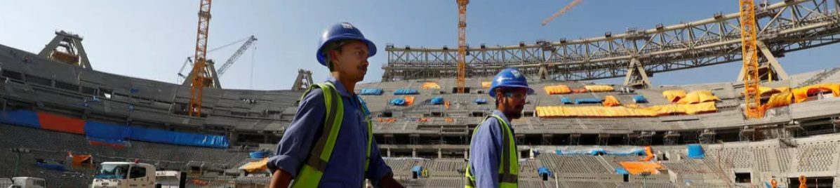 القاهرة تقول إن عودتهم بخبراتهم ستكون نافعة للبلاد.. ماذا ينتظر المصريين العائدين من الخليج؟