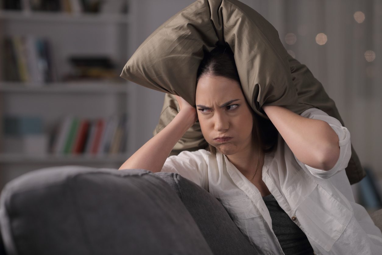صوت المكنسة الكهربائية مصمم ليكون مزعجاً.. 5 ابتكارات تستخدم التصميم الصوتي النشط نستخدمها بشكل يومي