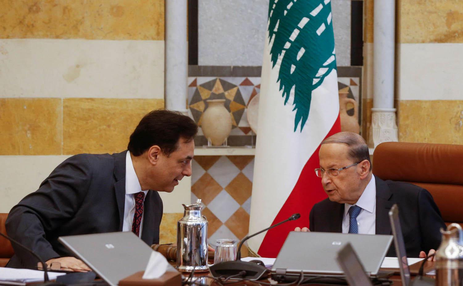 لم يتحرك منهما أحد.. وثائق سرية تكشف عن تحقيق لبناني حذّر عون ودياب من انفجار المرفأ قبل الحادث بأسبوعين