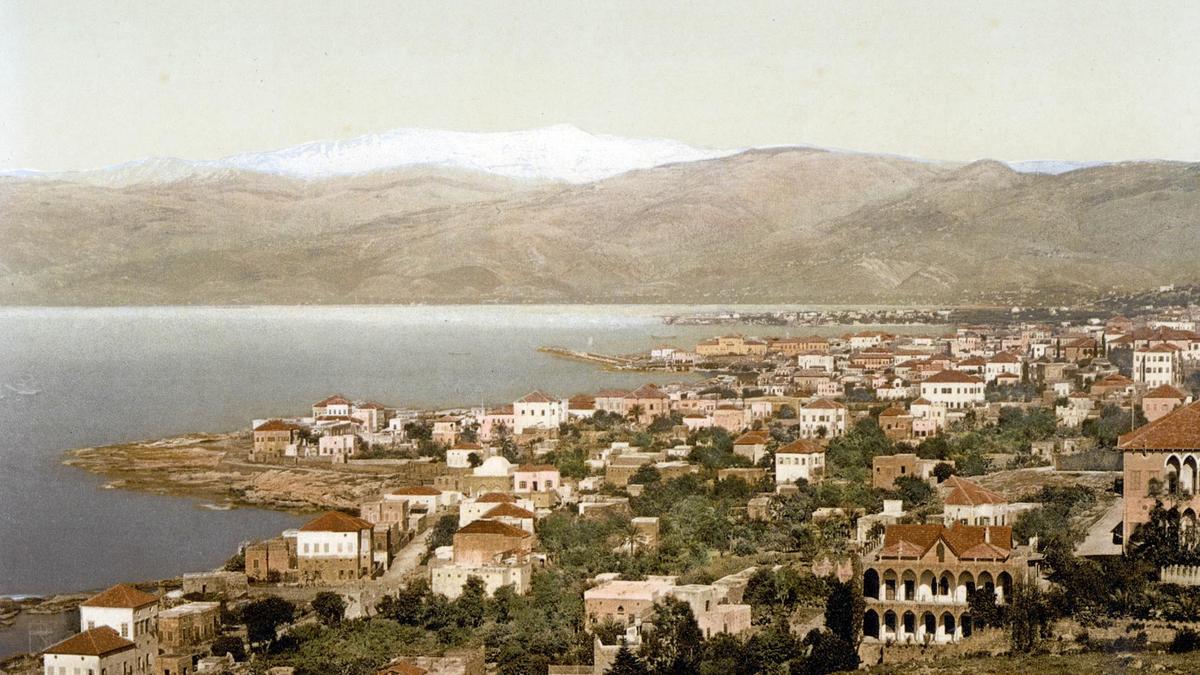 هرب من سوريا وتزوج 4 إحداهن مسيحية.. تعرَّف على تاريخ لبنان من رواية “بيروت مدينة العالم”