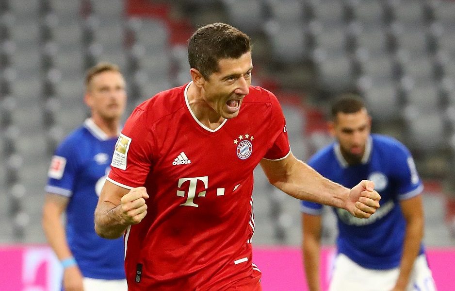 محمد صلاح تواجد في قائمة هدافي عام 2020 وليفاندوفسكي تصدرها