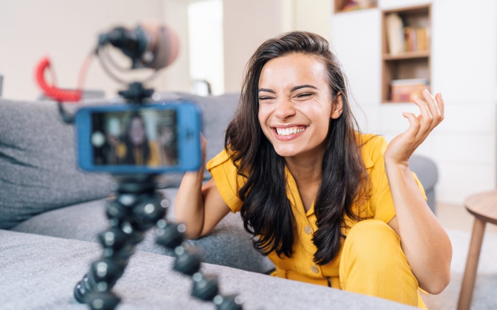 تثبيت كاميرا الهاتف (Istock)