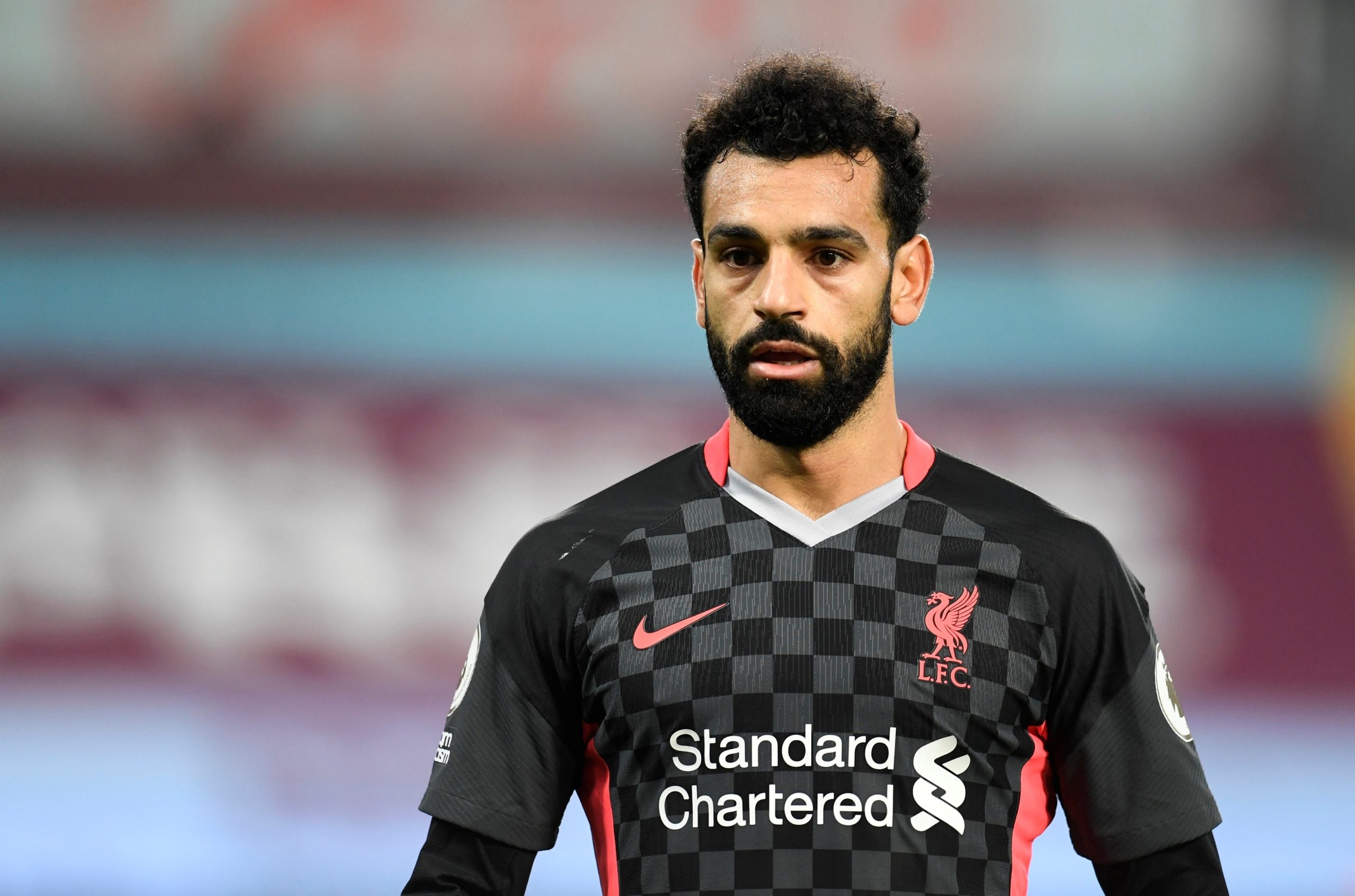 محمد صلاح نجم منتخب مصر وليفربول (رويترز)
