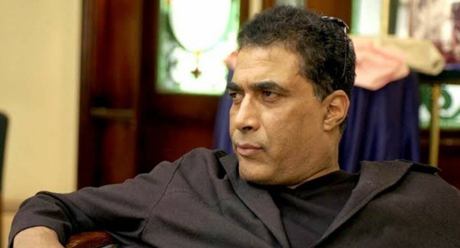 رُفض في دور أمام سعاد حسني بسبب شكله وانفصل عن زوجته لسبب غريب.. ما لا تعرفه عن أحمد زكي