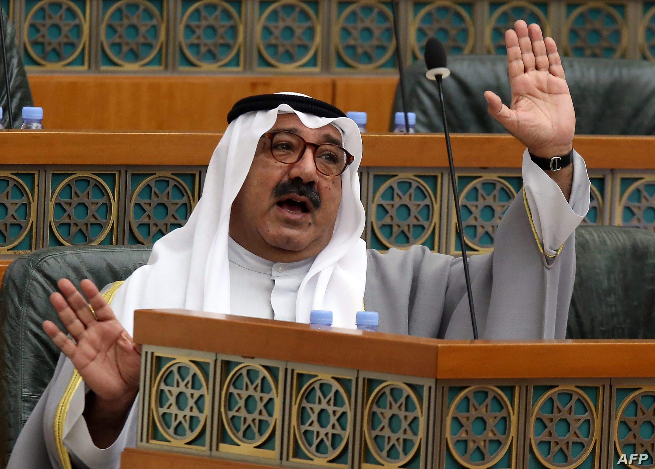 تقلَّد عدة مناصب بينها وزير الدفاع.. وفاة الشيخ ناصر الصباح النجل الأكبر لأمير الكويت الراحل