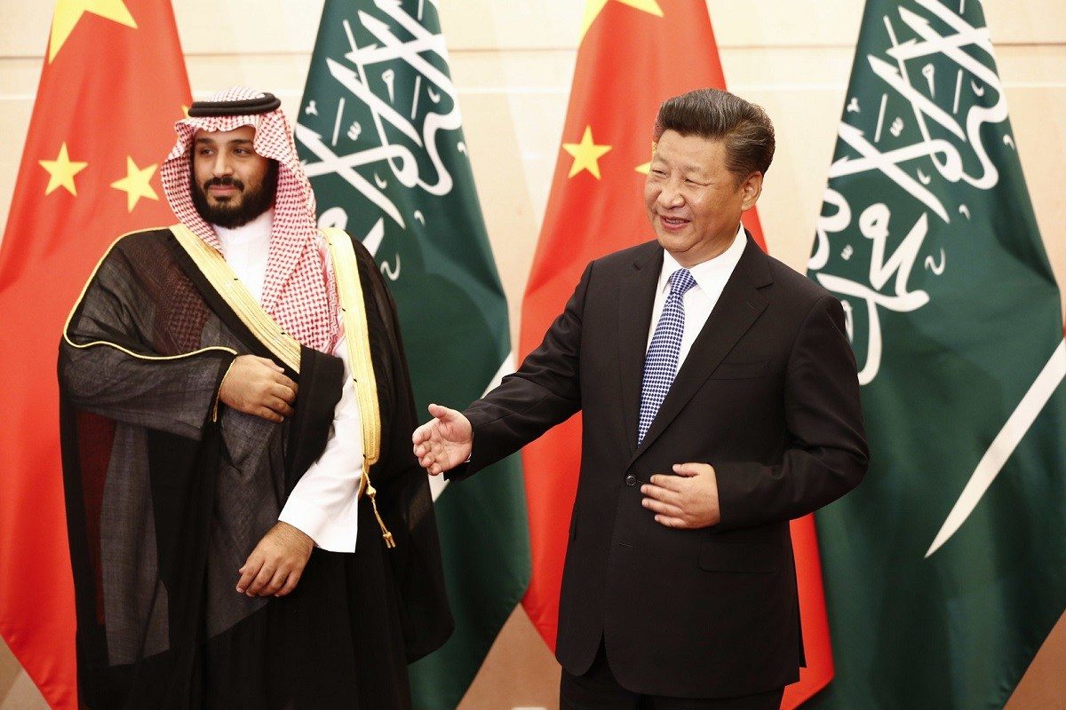 السعودية تعيد تعريف دورها المدافع عن مسلمي العالم: الانفتاح والصفقات الاقتصادية أولاً وأخيراً