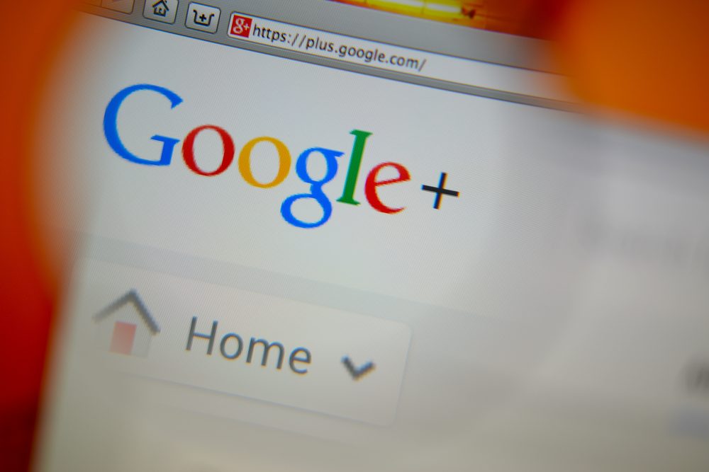 Shutterstock/ خطوات حذف حساب Google بالكامل