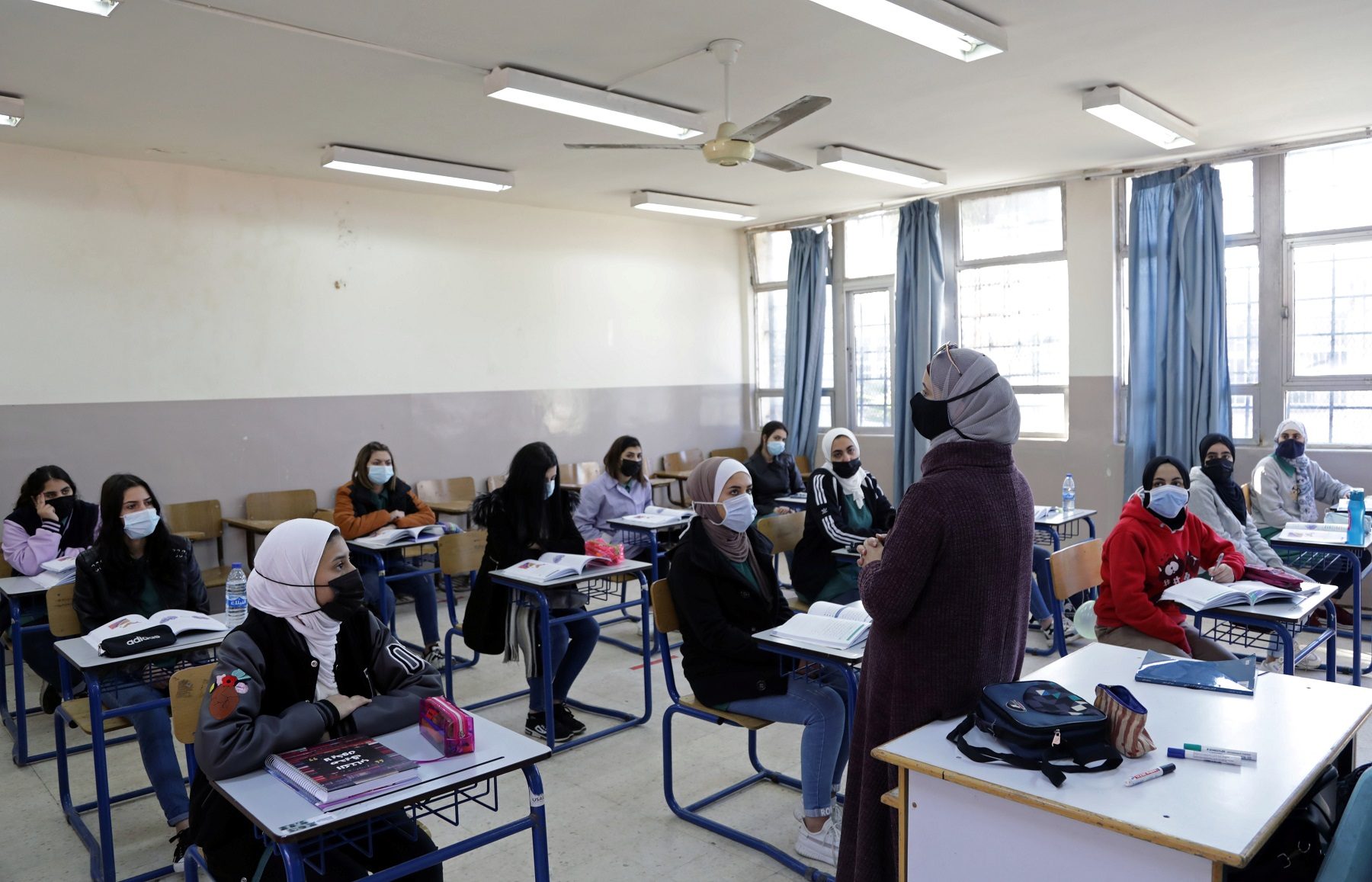 مدارس الأردن/ رويترز